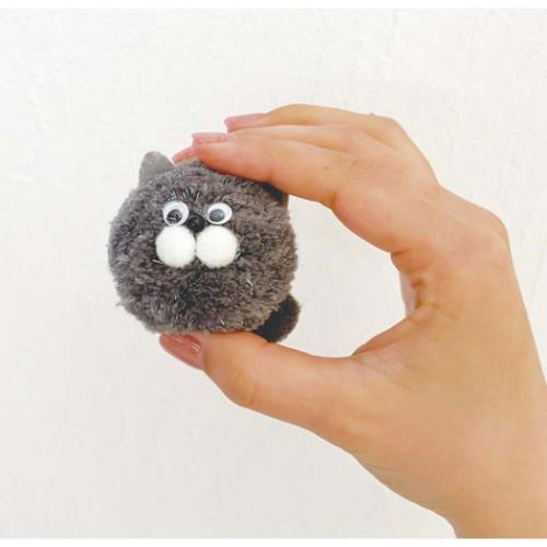 ポンポンリフレクターチャーム キーホルダー デコレ 反射 光る キーリング