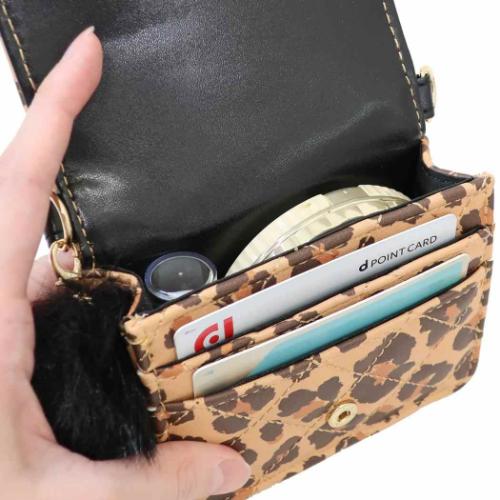 ハローキティ しっぽファーつきミニウォレットショルダー サンリオ