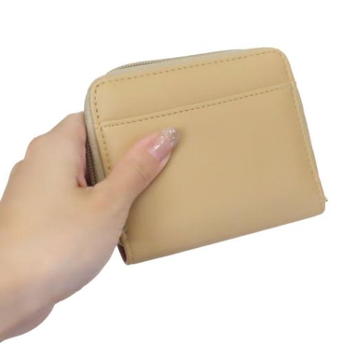 折りたたみ財布 二つ折り財布 なんでもいきもの だめきつね サンアート