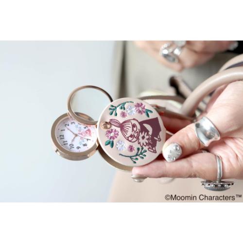 ムーミン NEW刺繍入りハングウォッチ 北欧 懐中時計 キャラクター WH