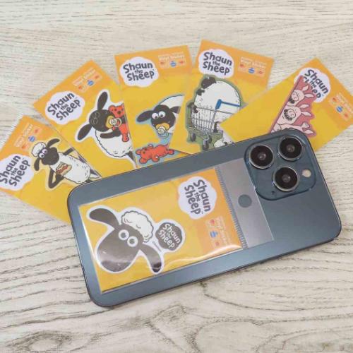 ひつじのショーン ダイカットシール ダイカットミニステッカー 3匹のいたずらブタ ひょっこり