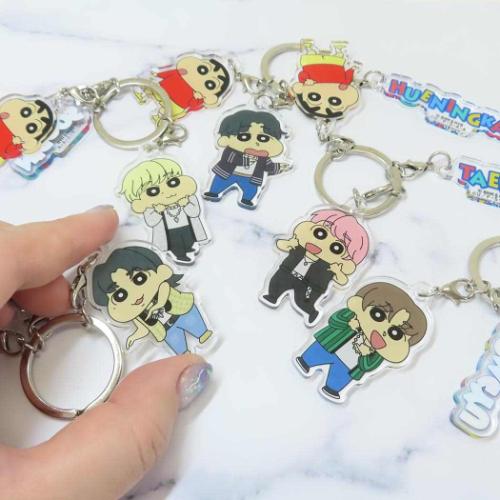 3連アクリルキーホルダー TOMORROW X TOGETHER クレヨンしんちゃん