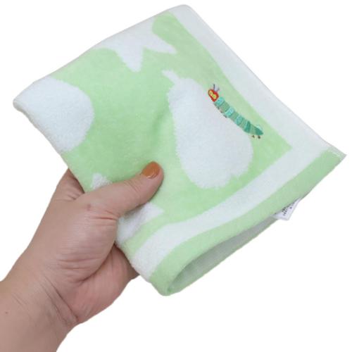 はらぺこあおむし プリントウォッシュタオル ハンドタオル シェイプ GREEN エリックカール 絵本キャラクター グッズ
