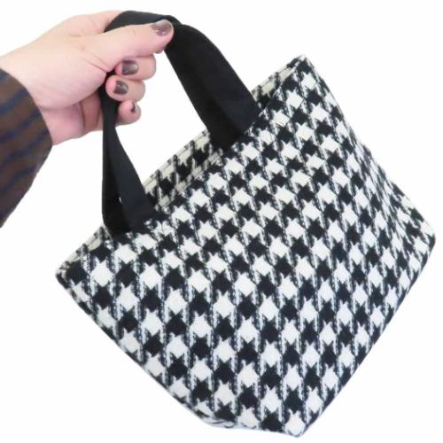 ミニトート ランチバッグ ハローキティ サンリオ 千鳥格子 ブラック お弁当かばん