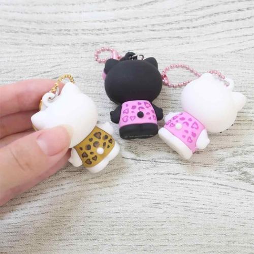 ハローキティ キーチェーン PVCマスコット ヒョウ柄シリーズ