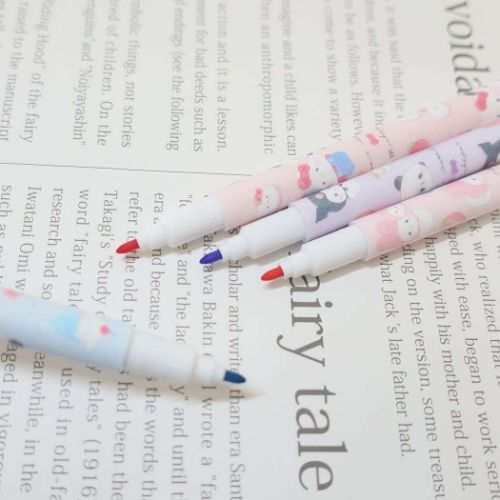 希少レア　シナモロール　パタパタカレンダー　ペンスタンド付き　2006 サンリオ 希少レア シナモロール パタパタカレンダー ペンスタンド付き