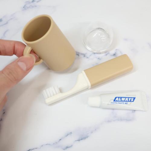 スヌーピー 歯磨きセット ミニミニハミガキセット オラフ ピーナッツ カミオジャパン