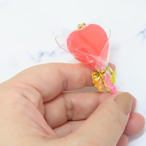 HELLO KITTY　Sanrio　キャンディ　ぬいぐるみ　キーホルダー 楽天市場】予約 10月下旬入荷 ハローキティ Lサイズ ニコぬい