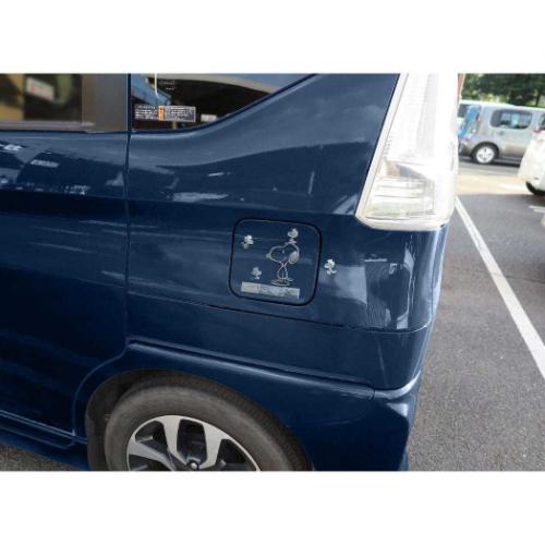 給油口エンブレムステッカー ビッグステッカー スヌーピー ピーナッツ 三金商事 MEIHO カー用品 キャラクター