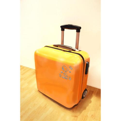 ビッグステッカー エンブレムステッカー スヌーピー スタンディング 三金商事 ピーナッツ MEIHO カー用品