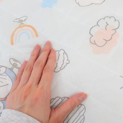 ひんやり枕パッド まくらカバー お空さんぽ ドラえもん 藤子F不二雄 丸眞