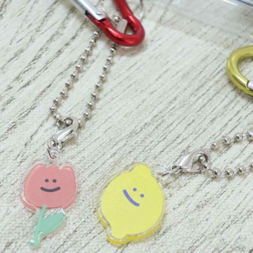 ミニポーチ カラビナ付きクリアポーチ イエロー クーリア 小物入れ