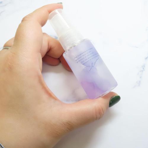 コスメ雑貨 まとめ髪キープミスト シアーラベンダー クーリア