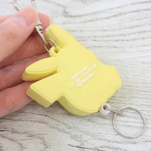 ポケットモンスター　キーホルダー ポケットモンスター キーリング ラバーリールキーホルダー ピカチュウ