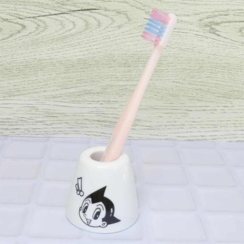 洗面用具 鉄腕アトム ハブラシ立て 手塚治虫 三郷陶器 歯ブラシスタンド