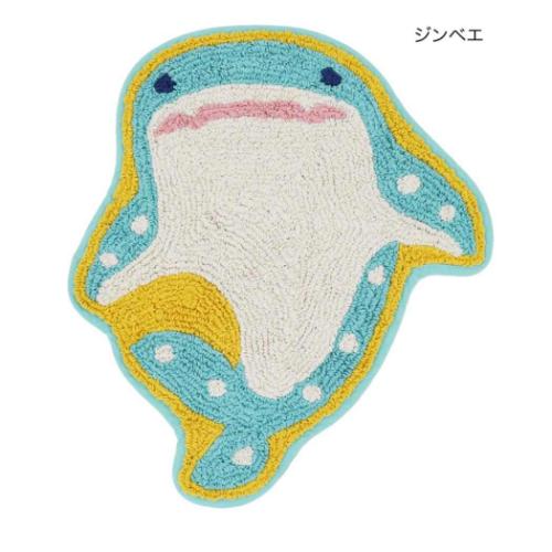 フロアマット マット アニマルグッズ アニマル 泳ごう ジンベエ トモコーポレーション フリーマット