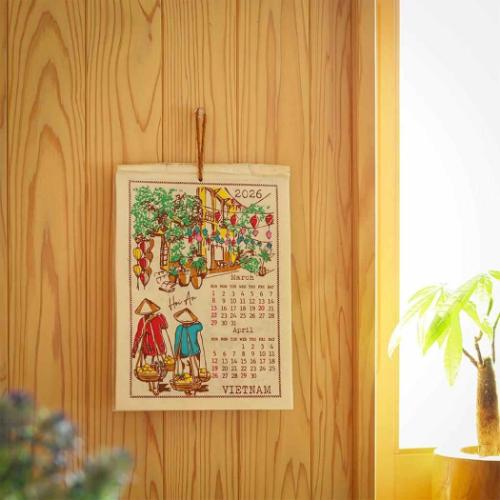 壁掛けカレンダー2026年 2026Calendar カレンダー S エスニックライフ トモコーポレーション アート インテリア