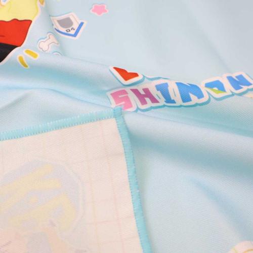 ランチーフ ワイドランチクロス ステッカー クレヨンしんちゃん ティーズファクトリー