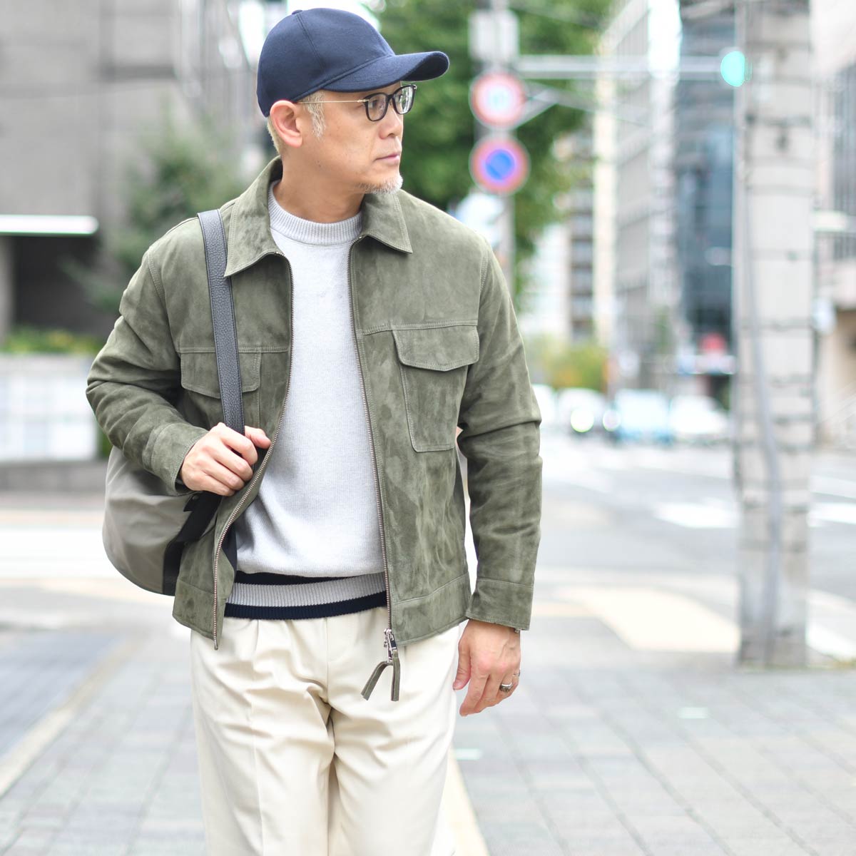 BAFY（バフィー） BAFY【バフィー】別注 レタードクルーネックニット 