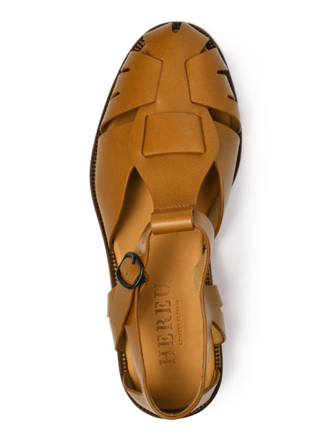 HEREU【へリュー】フィッシャーマンサンダル Pesca CAMEL