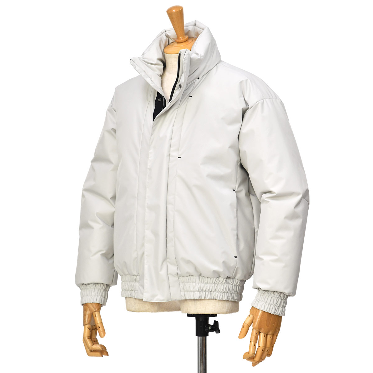 HERNO ネイビー ダウンジャケット　ライトダウン HERNO ヘルノ A-Shape Satin Down Coat ダウンコート サテン A