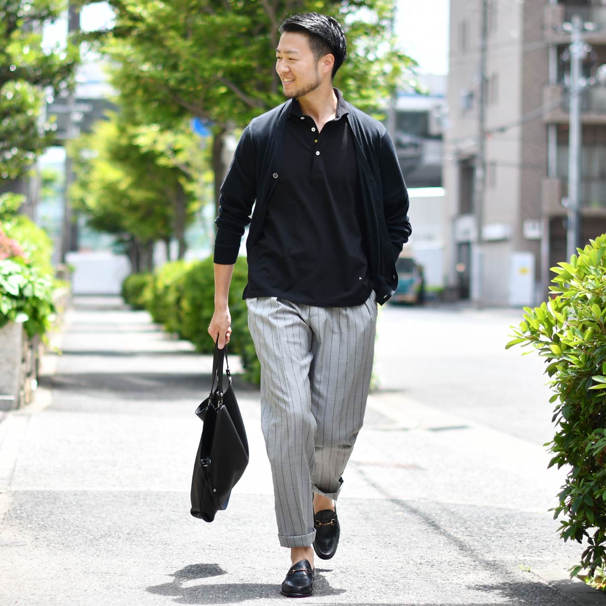 JOHN SMEDLEY【ジョンスメドレー】Vネックカーディガン 30G MODERN FIT 