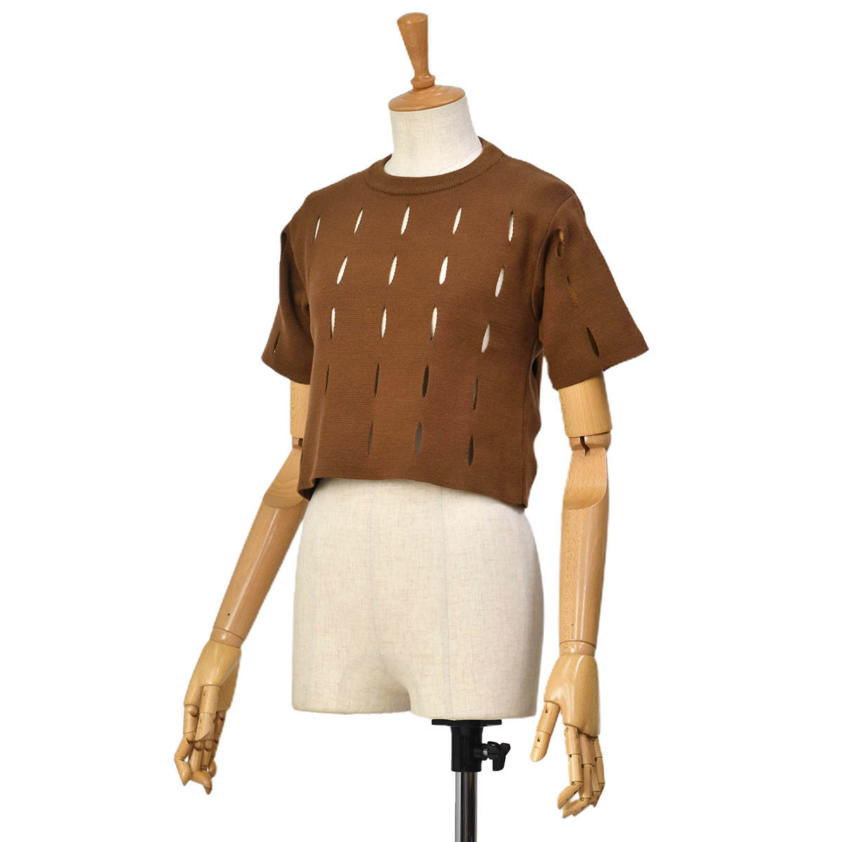 【FINAL SALE】【sizeXS,S】SCAGLIONE【スカリオーネ】クルーネック半袖ニット DMC020 101 MILK コットン ミルク FINAL SALE】SCAGLIONE【スカリオーネ】クルーネック半袖ニット