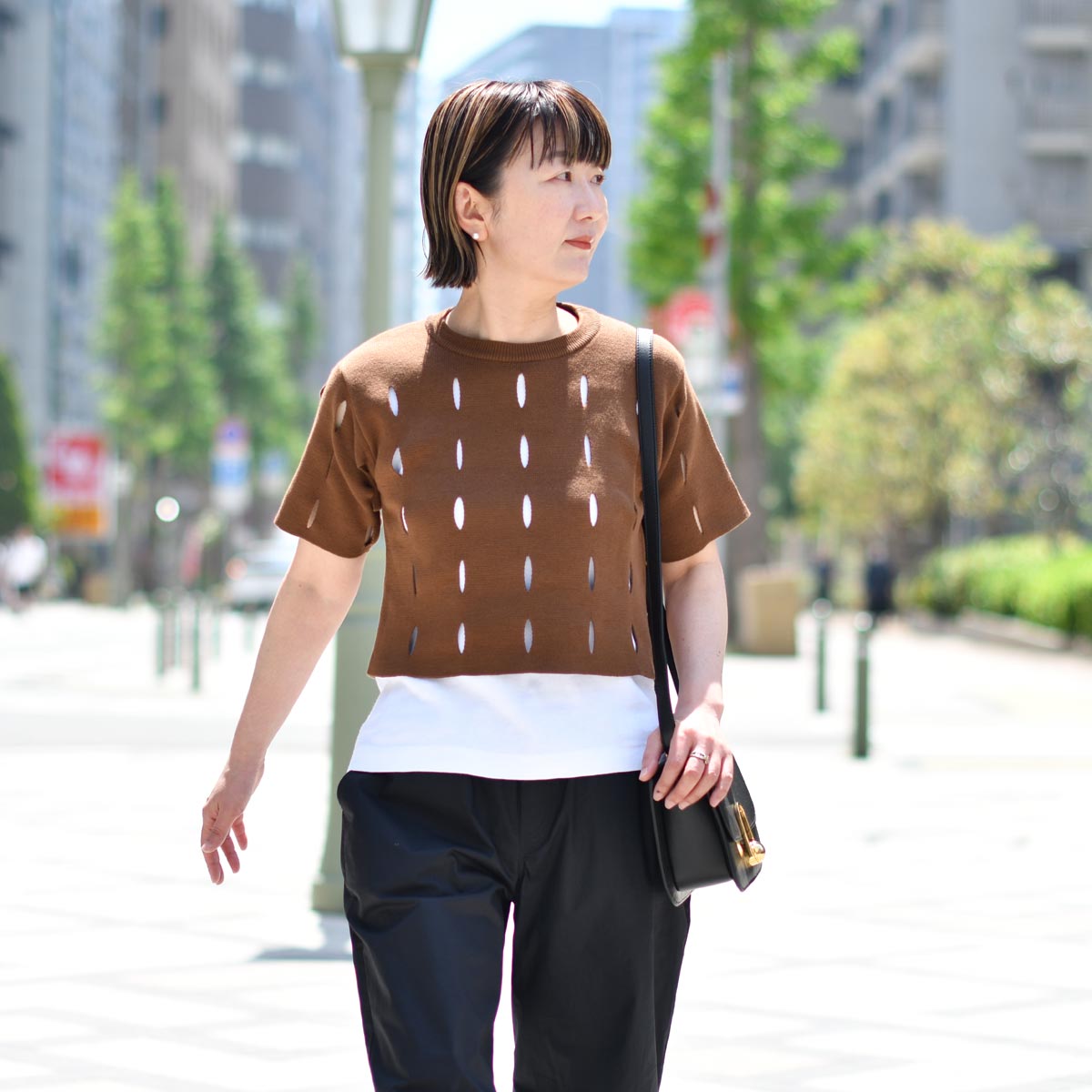 【FINAL SALE】【sizeXS,S】SCAGLIONE【スカリオーネ】クルーネック半袖ニット DMC020 101 MILK コットン ミルク FINAL SALE】SCAGLIONE【スカリオーネ】クルーネック半袖ニット