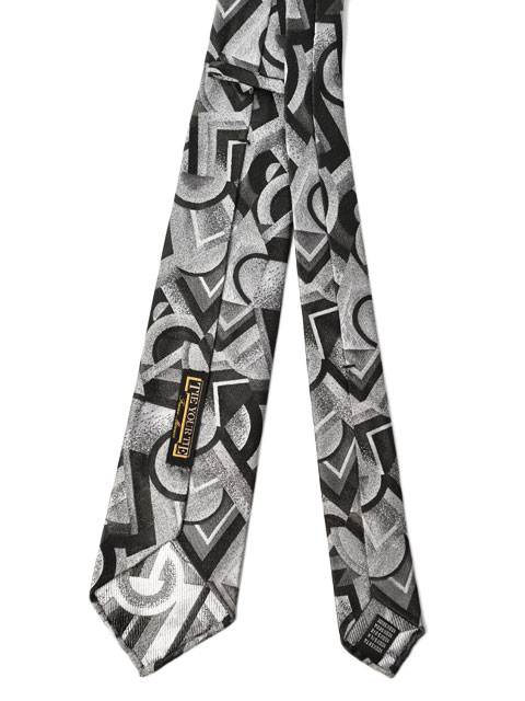 tieyourtie010401blk3.jpg