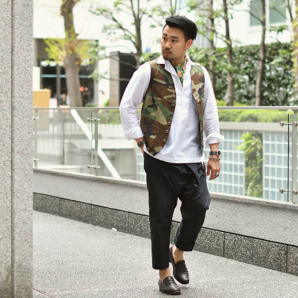 【最終値下げ】超美品✨️　MARK＆LONA メッシュカモフラージュベスト 最終値下げ】超美品✨️ MARK＆LONA メッシュカモフラージュベスト