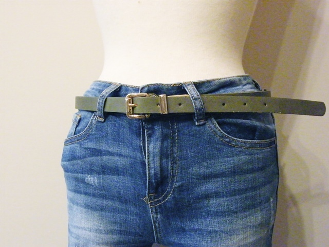 イタリア VOGUE レディースベルト VERA PELLE フリーサイズ 細ベルト カーキ ゴールドバックル 新品 未使用 おしゃれ 海外 ブランド :g-7axb:セレクトショップ クラシカ - 通販 - Yahoo!ショッピング