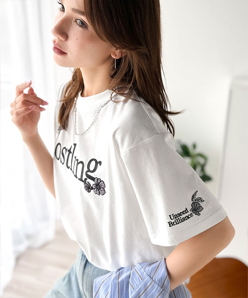 ナチュラルな中に、さりげない華。綿100％ロゴ×フラワー刺繍ビッグTシャツ（半袖） Classical Elf クラシカルエルフ ce1260485 | classicalelf | 05