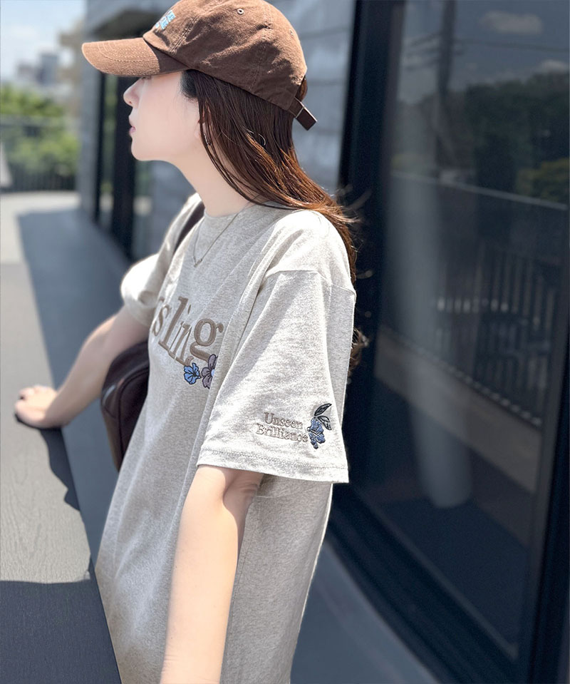 ナチュラルな中に、さりげない華。綿100％ロゴ×フラワー刺繍ビッグTシャツ（半袖） Classical Elf クラシカルエルフ ce1260485 | classicalelf | 11