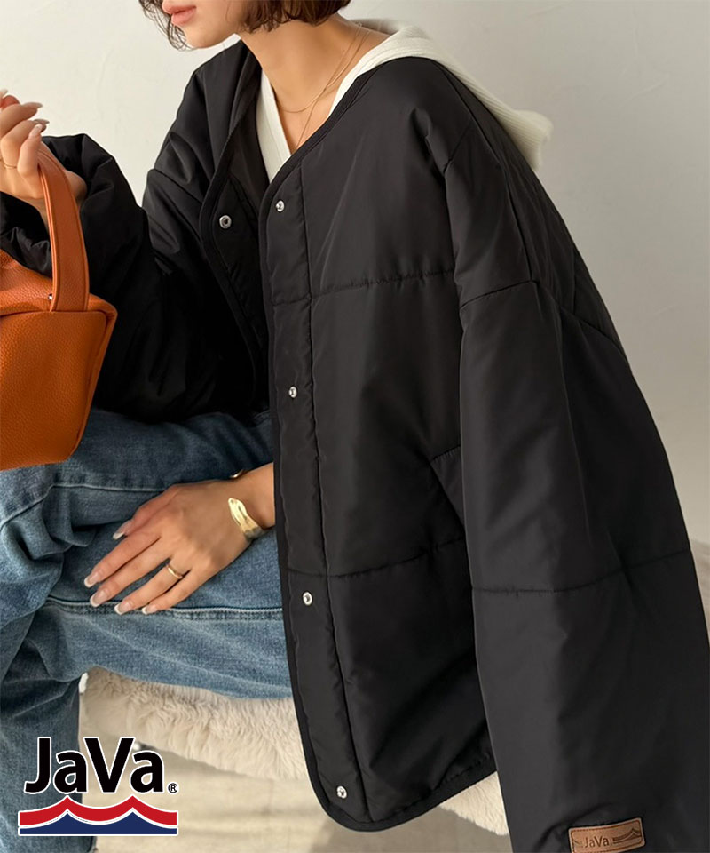 《JaVa ジャバコラボ》軽やかに羽織って旬顔。大人のノーカラー中綿ショート丈ブルゾン JaVa クラシカルエルフ jv1070244 | classicalelf