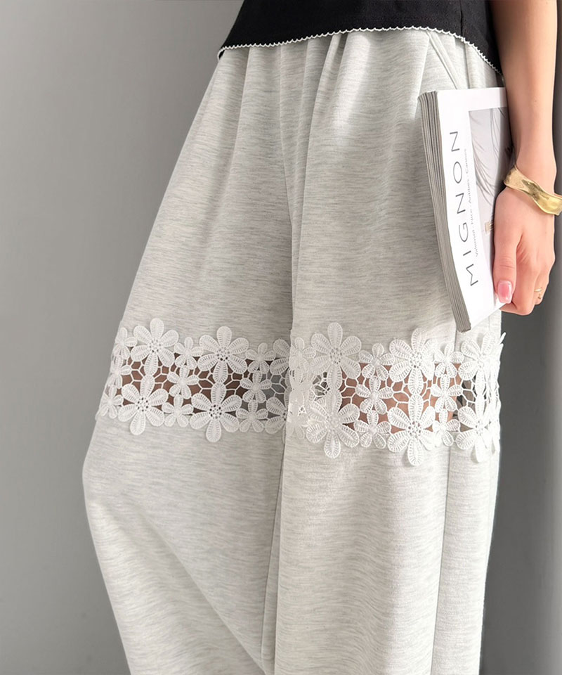 【mily bilet】 スウェット パンツ レディース きれいめ ボトムス 華やかデザイン 花柄 レース 切り替え | classicalelf | 14