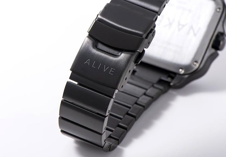 ALIVE A フレーム　時計　腕　alive  アライブ　メタル　黒　ブラック ALIVE A フレーム 時計 腕 alive アライブ メタル 黒 ブラック