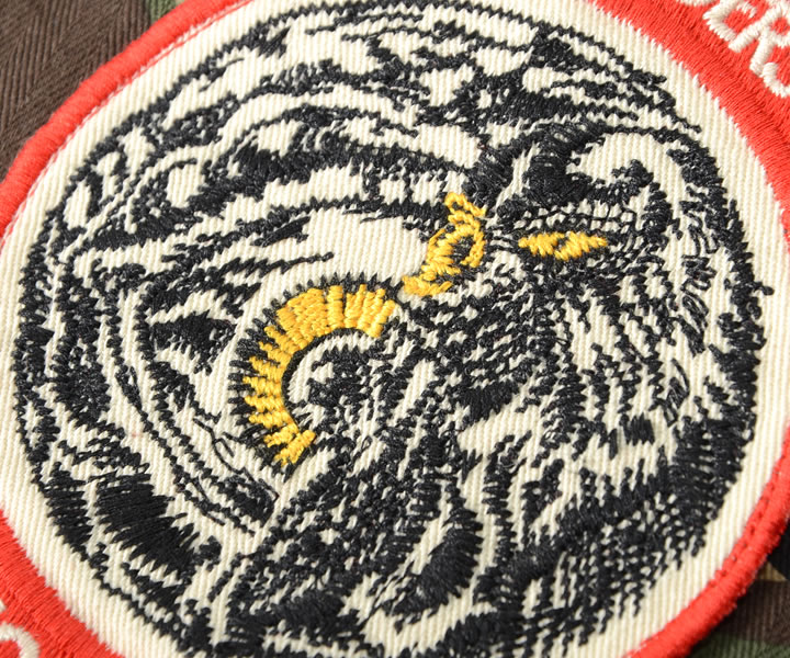 MISHKA（ミシカ） ジャケット ブルゾン MA-1 総柄カモ ミリタリー