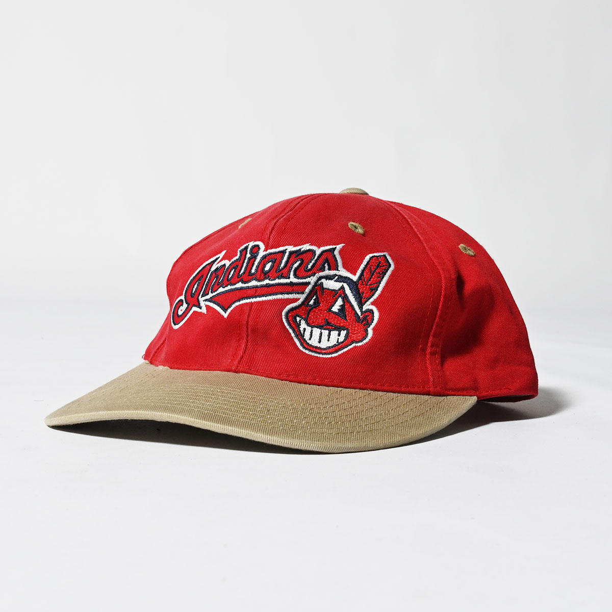 CLEVELAND INDIANS クリーブランド インディアンズ CAP キャップ RED 【ワンサイズ】 【古着 中古】｜clickstarwaks