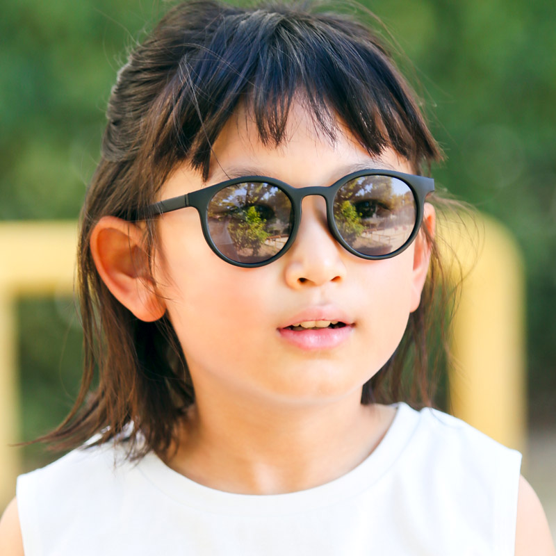 サングラス・キッズ・子供用・ボストン型・UVカット・紫外線カット・軽量・小さい・子ども・幼児・丸型・オススメ・人気・おしゃれ・度なし・男の子・女の子・こども・小学生・かわいい・ポップ・プレゼント・ギフト・ジュニア・通年 4