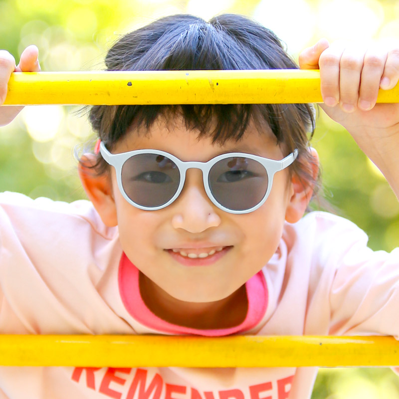 サングラス・キッズ・子供用・ボストン型・UVカット・紫外線カット・軽量・小さい・子ども・幼児・丸型・オススメ・人気・おしゃれ・度なし・男の子・女の子・こども・小学生・かわいい・ポップ・プレゼント・ギフト・ジュニア・通年 5