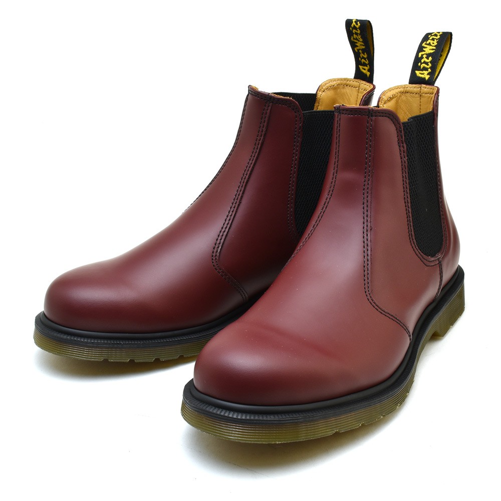 Dr. Martens HURSTONチェリーレッド サイドゴアブーツ Dr.Martens ドクターマーチン チェルシー ブーツ サイドゴア