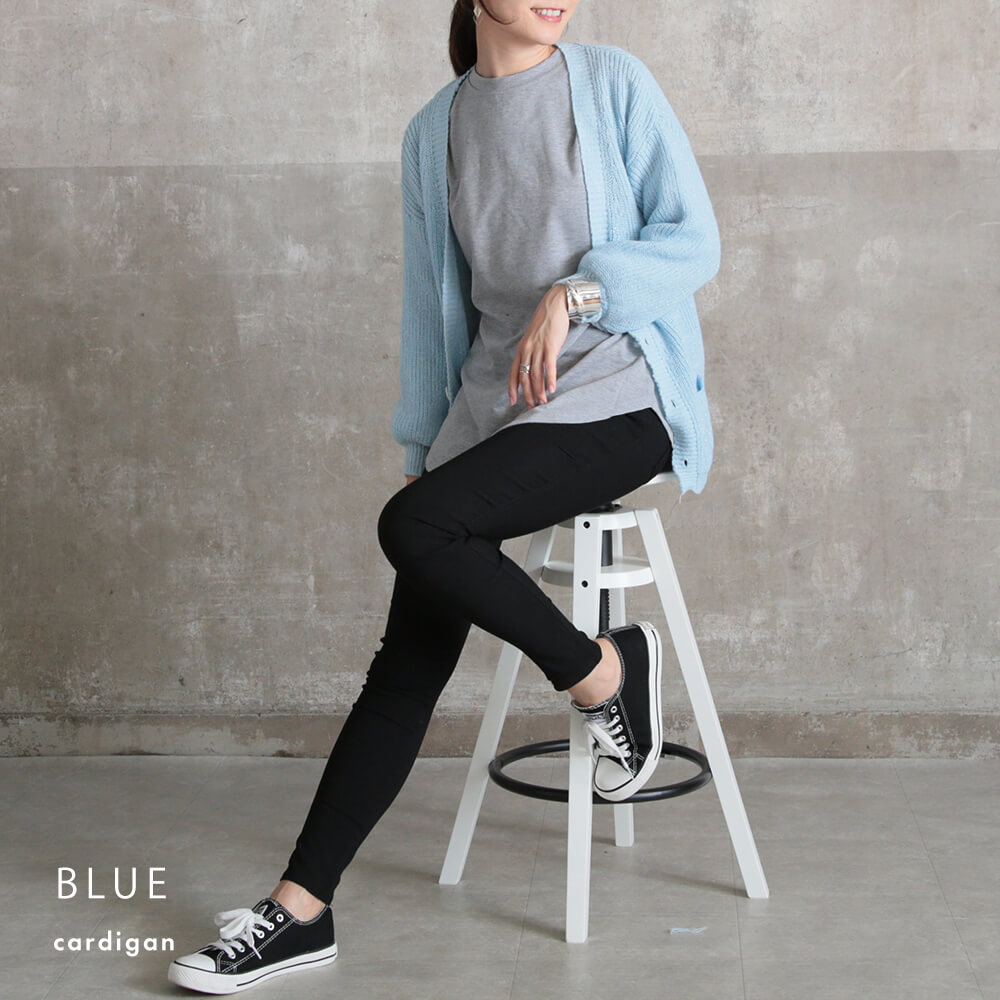 極美品 Stola. カーディガン 羽織り Vネック 身幅ゆったり ストラ 極美品 Stola. カーディガン 羽織り Vネック 身幅ゆったり