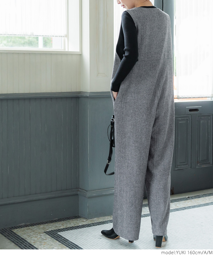SALE 30%OFF】レディースサーモベスト［ブラック］【返品・交換