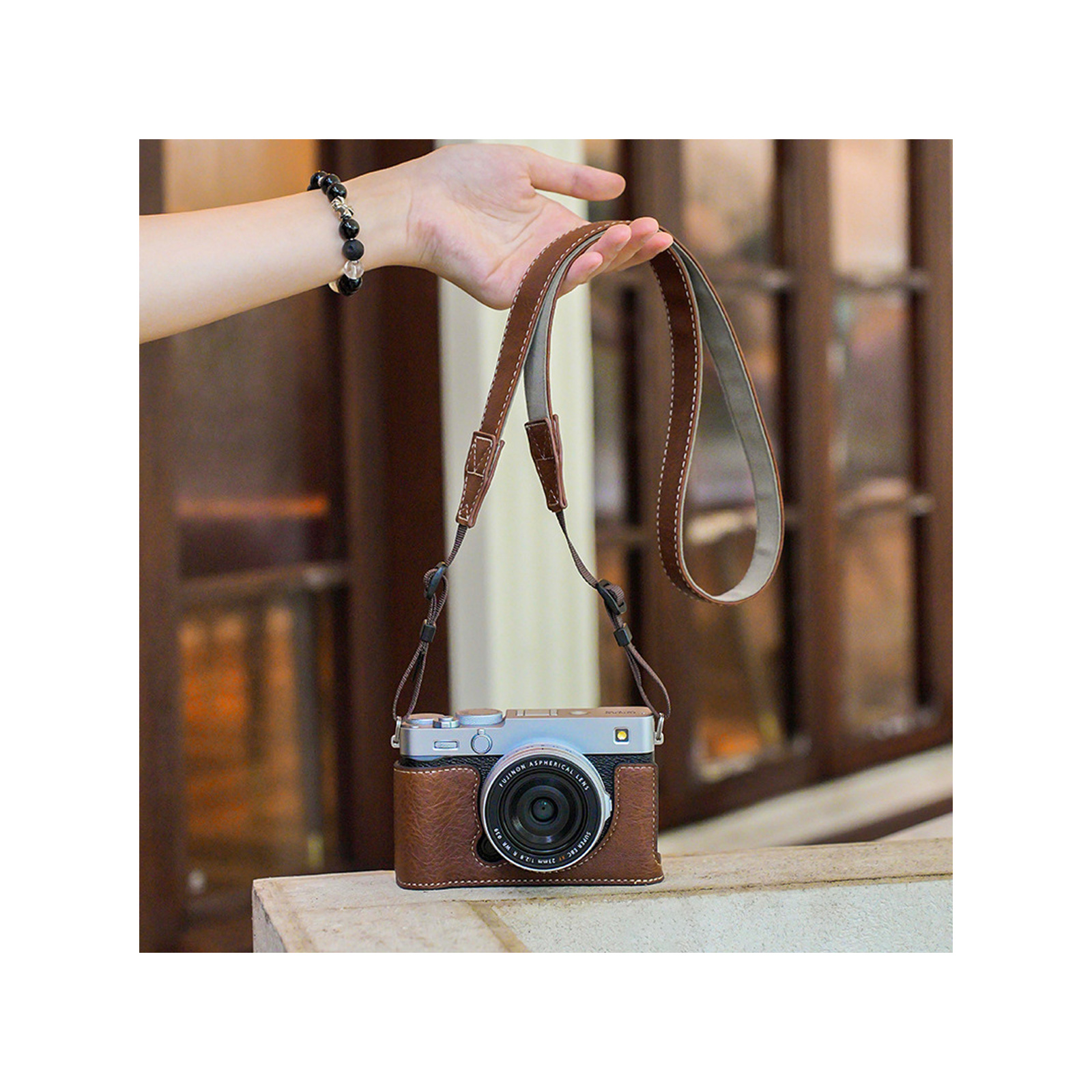 富士フイルム FUJIFILM X-E5 ボディ 専用ボトム PUレザーケース 保護