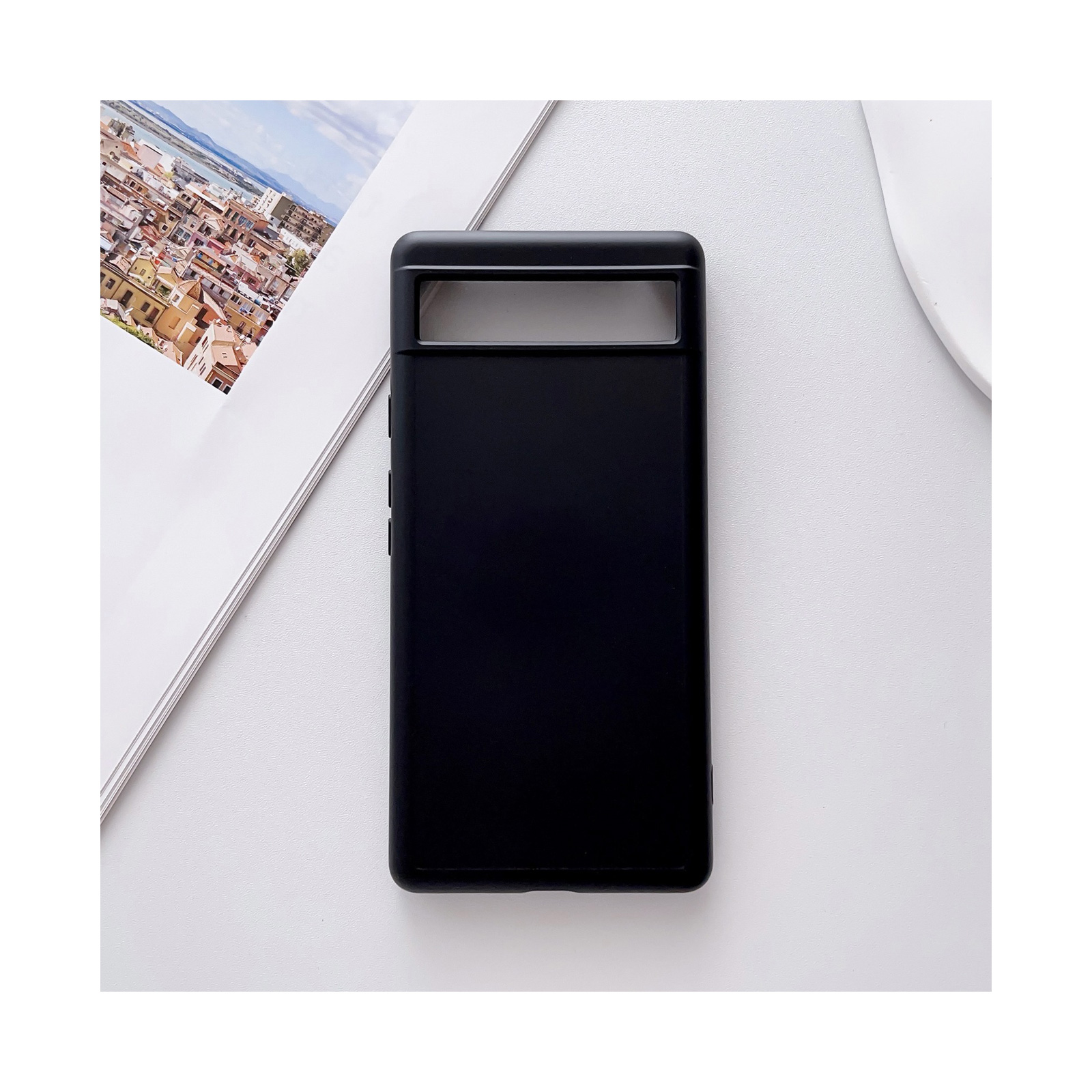 Google Pixel 9 Pro XL　美品　シリコンケース付き Google Pixel 9 Pro XLケース シリコン素材 軽量 持ちやすい 実用