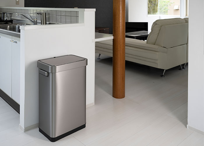 トマーティンパブミラー 新品同様 箱入り EKOJAPAN EKO デラックスファントム センサービン 45L シルバー