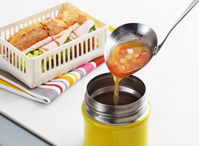 ヨシカワ 料理のいろは 目盛付き横口おたま YJ2775 : webby shop