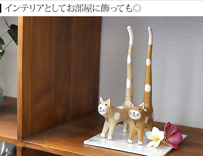 猫のオブジェ　木製