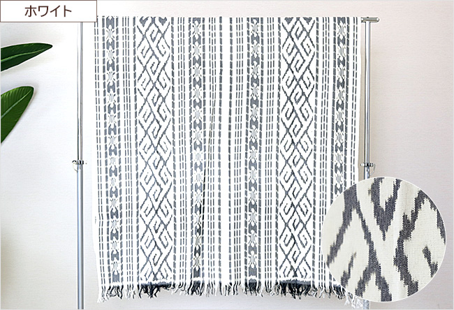 イカット　ホワイト