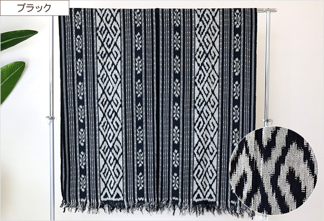 イカット　ブラック